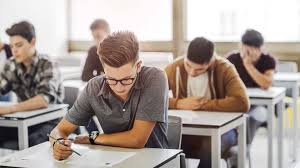 Het secundair onderwijs bestaat uit vier graden en telt vier onderwijsvormen. Hoorzittingen Commissie Onderwijs Lerarentekort En Eindtermen 2de En 3de Graad Secundair Onderwijs Vlaamsparlement Tv