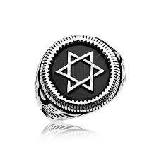 The identification of the terms star of david and shield of david with the hexagram shape dates back to the 17th century. Inel Masiv Argintiu OÈ›el De 316l Steaua Lui David In Cerc Negru Bijuterii Eshop