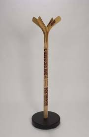 Bauen.de zeigt, wie man ein hochbeet aus holz selber baut! Garderobe Selber Bauen Eishockeyschlager Garderobe Selber Bauen Hockeyschlager Hockey