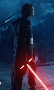 Kylo Ren Looks Utterly Amazing Here With His Famous Lightsaber This Still Is From The Rise Of Skywalker Sta In 2020 Star Wars Pictures Star Wars Images Star Wars Art
