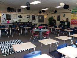 Black And White Classroom Design My Black And White Classroom Has Been So Much Fun This Year I M Really Loving Thi Classroom Seating Arrangements Classroom Seating Classroom Desk Arrangement