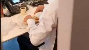 María antonia de nápoles, la primera esposa de fernando vii. Escandalo Acusaron A Fernando Carlos De Robar Comida De Masterchef Celebrity 2 Diario La Provincia Sj