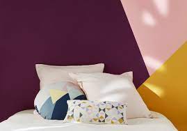 Mieux serait de la coordonner avec des couleurs neutres comme le gris, le beige et le taupe, des couleurs indémodables comme le noir. Couleur Prune Decryptage Deco Clem Around The Corner Deco Design