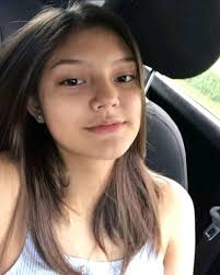 Via Gonzalez❤️ Motto: Every girl deserves a second chance. Please respect.🙏