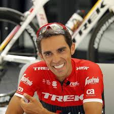 He is one of the most successful riders of his era, winning the tour de france twice (2007, 2009), the giro d'italia twice (2008, 2015). Alberto Contador Has 40 Odd Bikes And Keeps Them In A Kind Of Museum Road Cc