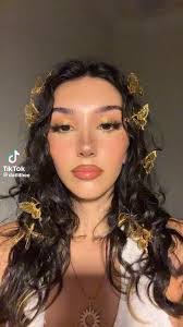 Alexis Bauer's Instagram, Twitter & Facebook