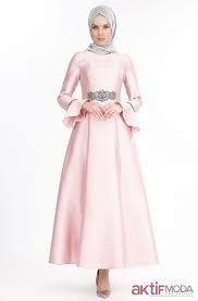Saten Tesettur Abiye Elbise Modelleri 2019 Elbise Elbise Modelleri Elbiseler