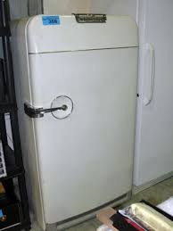 Check spelling or type a new query. Vintage General Motor Frigidaire 1950 60s White