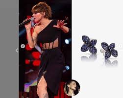 Born 12 august 1986 in galatina, province of lecce) is an italian pop/soul singer, songwriter, producer and tv personality. Alessandra Amoroso Si Accende Su Rai 1 Con Orecchini Pasquale Bruni Da 3500 Euro Unf Donna