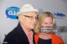 379 Norman Lear Wife Stock Photos, High-Res Pictures, and Images