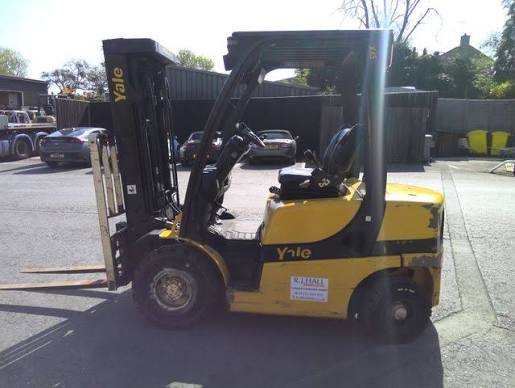 Yale GDP-25-VX Forklift