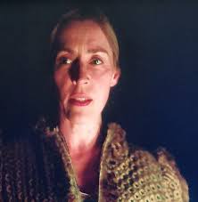 I've populated Elizabeth of Esvere's CaidWiki page  http://caidwiki.org/index.php?title=Elizabeth_of_Esvere If anyone has  memories of her they would like to add, please let me know.