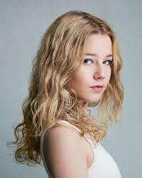 Adele Pearson's Instagram, Twitter & Facebook