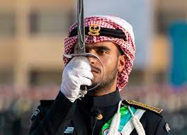 يعد مستشفى الملك سلمان للقوات المسلحة بالشمالية الغربية إحدى أكبر المستشفيات بالمملكة حيث يضم جميع التخصصات الطبية المختلفة والتخصصات الدقيقة وأصبح بذلك مرجعاً لجميع مستشفيات المنطقة الشمالية الغربية. O Xrhsths ÙˆØ²Ø§Ø±Ø© Ø§Ù„Ø­Ø±Ø³ Ø§Ù„ÙˆØ·Ù†ÙŠ Sto Twitter ÙÙŠØ¯ÙŠÙˆ Ø±Ø¹Ø§ÙŠØ© Ø§Ù„Ø£Ù…ÙŠØ± Ø¹Ø¨Ø¯Ø§Ù„Ù„Ù‡ Ø¨Ù† Ø¨Ù†Ø¯Ø± Ù„Ø­ÙÙ„ ØªØ®Ø±ÙŠØ¬ ÙƒÙ„ÙŠØ© Ø§Ù„Ù…Ù„Ùƒ Ø®Ø§Ù„Ø¯ Ø§Ù„Ø¹Ø³ÙƒØ±ÙŠØ© ÙˆØ²Ø§Ø±Ø© Ø§Ù„Ø­Ø±Ø³ Ø§Ù„ÙˆØ·Ù†ÙŠ ØªØ®Ø±Ø¬ ÙƒÙ„ÙŠØ© Ø§Ù„Ù…Ù„Ùƒ Ø®Ø§Ù„Ø¯ Https T Co Fndizx0o7e