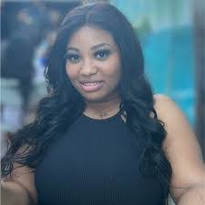 Jada Gore's Instagram, Twitter & Facebook