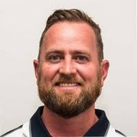 70+ perfiles de «Lennox»