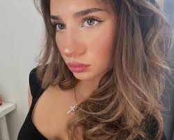 Hi : D Im Vicky , My partner and I are looking for an apartment that we can  rent for at least 1 year started from the 1st of August . We