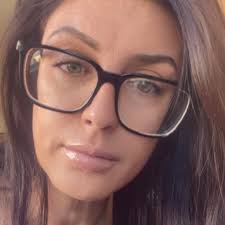 Looking for feedback advice! I have a thoroughbred who lives out 24/7.  Desperately looking to put some more weight