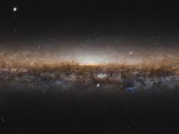 Esta imagen del hubble muestra a ngc 2608, una galaxia espiral barrada. Hubble Snaps An Incredible Photo Of This Faraway Galaxy Viralbandit