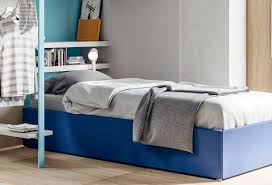 Dietro al letto cosa metto fashion news magazine from www.fashionnewsmagazine.com more over cassettiera camera da letto mondo convenienza has viewed by 54963 visitor. News Come Sistemare Le Mensole In Cameretta Clever