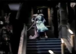 The Brides Of Dracula (Trailer 2)