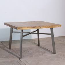 Une table haute carrée est idéale dans les cuisines de style moderne. Table Extensible Carree 115 Cm Ronde Diametre 162 Cm Table De Repas Carree Table Carree Bois Table A Rallonge