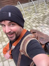 Phil Sturgeon (@Philsturgeon@mastodon.green)