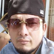 Profile for Apue Jose