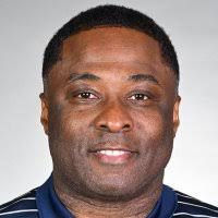 Larry Porter (@CoachLPorter)