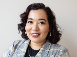 Shayna Harris's Instagram, Twitter & Facebook