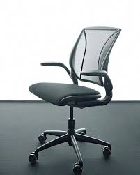 Humanscale S Diffrient World Task Chair Is Lightweight With Low Abrasion Non Stretch Mesh Best Office Chair Ergonomic Office Furniture Cheap Office Chairs