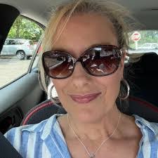 Ella Egan's Instagram, Twitter & Facebook