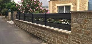 Check spelling or type a new query. 10 Clotures Composites Sur Muret En Pierre
