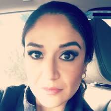 Julia Cruz (juliai23)