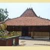 Rumah adat dki jakarta jakarta merupakan kota megapolitan dengan jumlah penduduk asli lebih sedikit dibandingkan dengan penduduk pendatang. 1