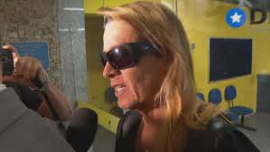 Ex-atleta investigada por agressão e injúria a entregadores diz à polícia  que se sentia ameaçada