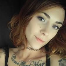 Serena Rose Palmer (@mustbeserenity)