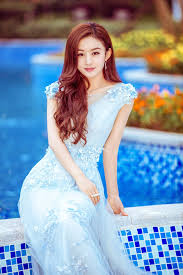 Khác với hình ảnh nhà văn ko moon young lộng lẫy, kiêu kỳ trong điên thì có sao, vai diễn soo jin của nữ diễn viên trong recalled có vẻ ngoài mộc mạc, trang phục đơn giản. Khong Ngá» Sá»Ÿ Kiá»u Truyá»‡n Triá»‡u Lá»‡ DÄ©nh CÅ©ng Co Luc Nong Bá»ng Sexy Tháº¿ Nay