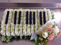 Custom Funeral Flowers Piano Tribute By Petals Warwick In Ri Funeral Flowers Funeral Floral Arrangements Funeral Floral