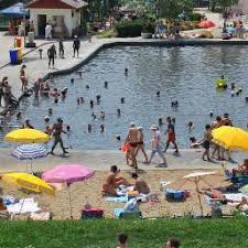 Fie ca doresti sa iti imbunatatesti sanatatea, sa te relaxezi sau sa iti serbezi un eveniment importanat din viata ta, complexul baile valea stelii iti sta la. Valea Stelii Valeastelii Twitter