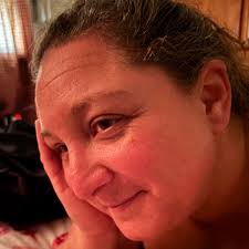 Hey hey #Lilygirls ! Let's play a little game of "THIS OR THAT"! BUTTONS OR  PRINTS? Respond below! #ShopTrueLily #BeALilyGirl