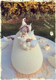 Exaltee Buche De Noel 2019 Caramel Cacahuete Vanille Et Coco Je Veux Des Gourmandises En 2020 Buche De Noel Caramel Noel