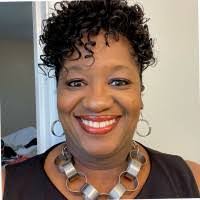 Julia Sewell's Instagram, Twitter & Facebook