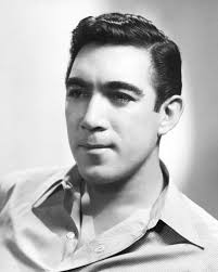 Amazon.com: Posterazzi Anthony Quinn 1940S Photo Poster Print, (8 x 10):  Posters & Prints