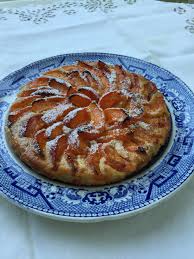 Ricetta crostata di pesche fresche. Crostata Di Albicocche Crostata Con Crema A Freddo Allo Yogurt Crostata Di Albicocche Crostata Albicocca