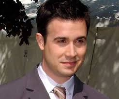 Freddie Prinze Jr. had spinal surgery to fix 'disc issues'