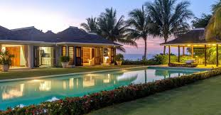 It has a mature garden with a large compound, swimming pool and is located in luthuli drive. 6 Bedroom Luxury Home For Sale Tryall Club Hanover Jamaica 7th Heaven Properties