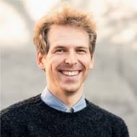 1100+ "Eigner" profiles