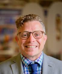 Daniel Krenzer's Instagram, Twitter & Facebook