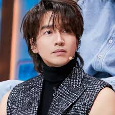 Love and trust in relationships